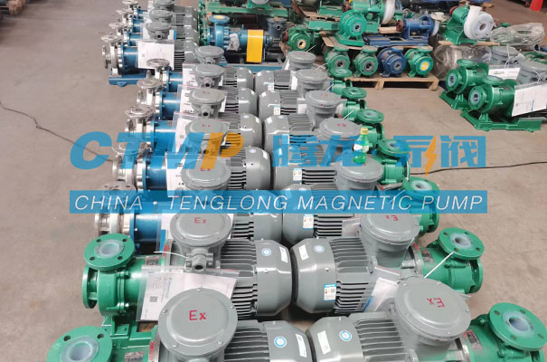 腾龙18台磁力泵发往河南省永丰化工科技